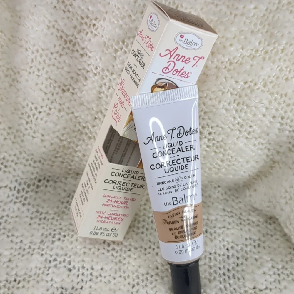 theBalm Cosmetics Anne T. Dotes Liquid Concealer in #14 Fair, 9g/0.32oz